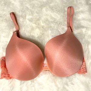 Victoria’s Secret Angels Peach Push up Bra 34D